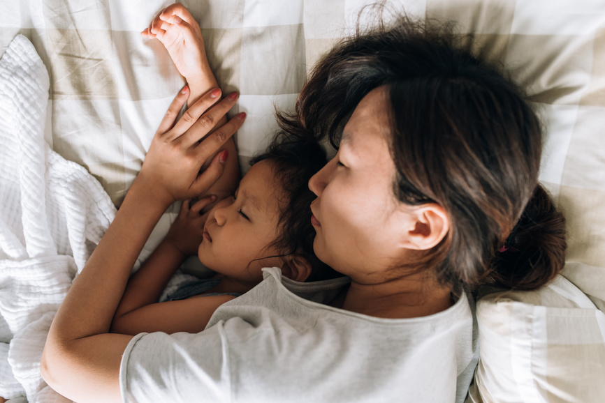 bedsharing cosleeping family
